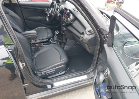 2015 Mini Hardtop Cooper from USA, damaged, VIN WMWXS5C58FT828427